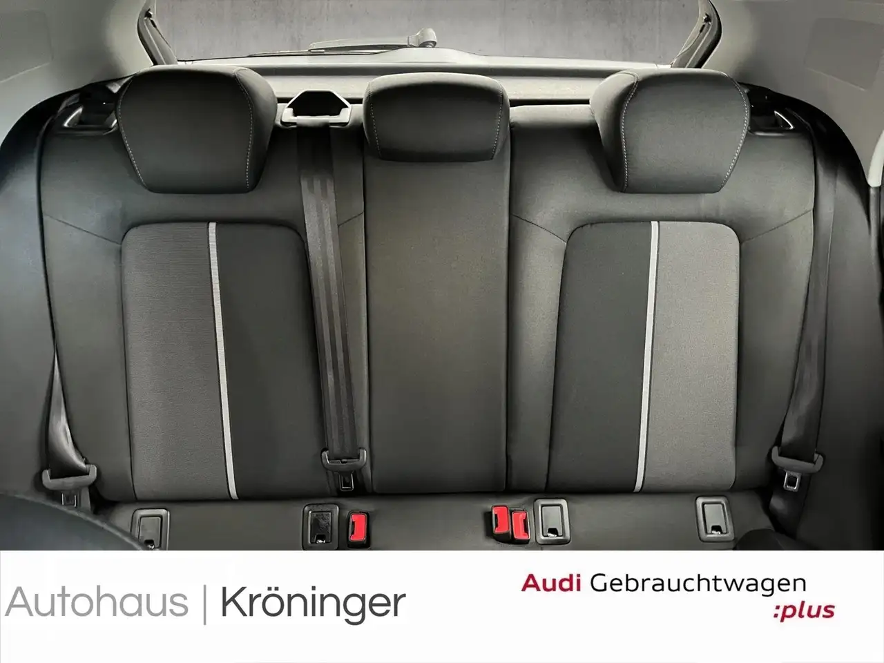 Audi A1 Sportback 25 TFSI advanced S Tronic ACC EPH 9