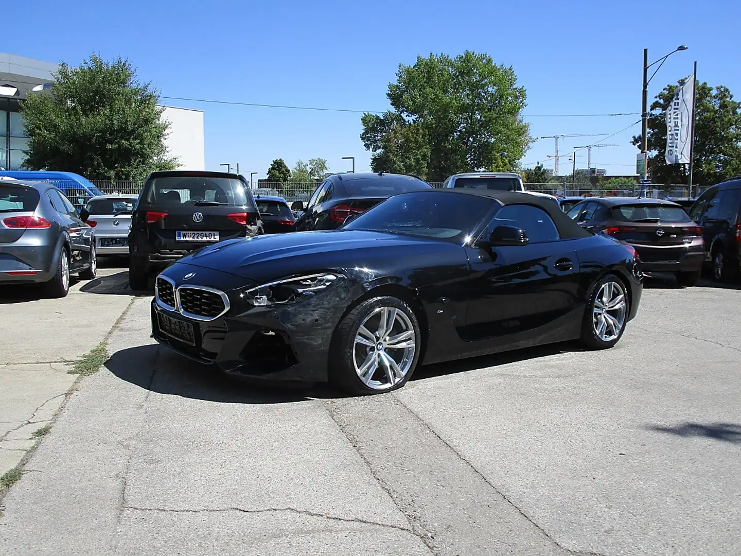 BMW Z4 sDrive 20i M-Paket Schwarz - 1