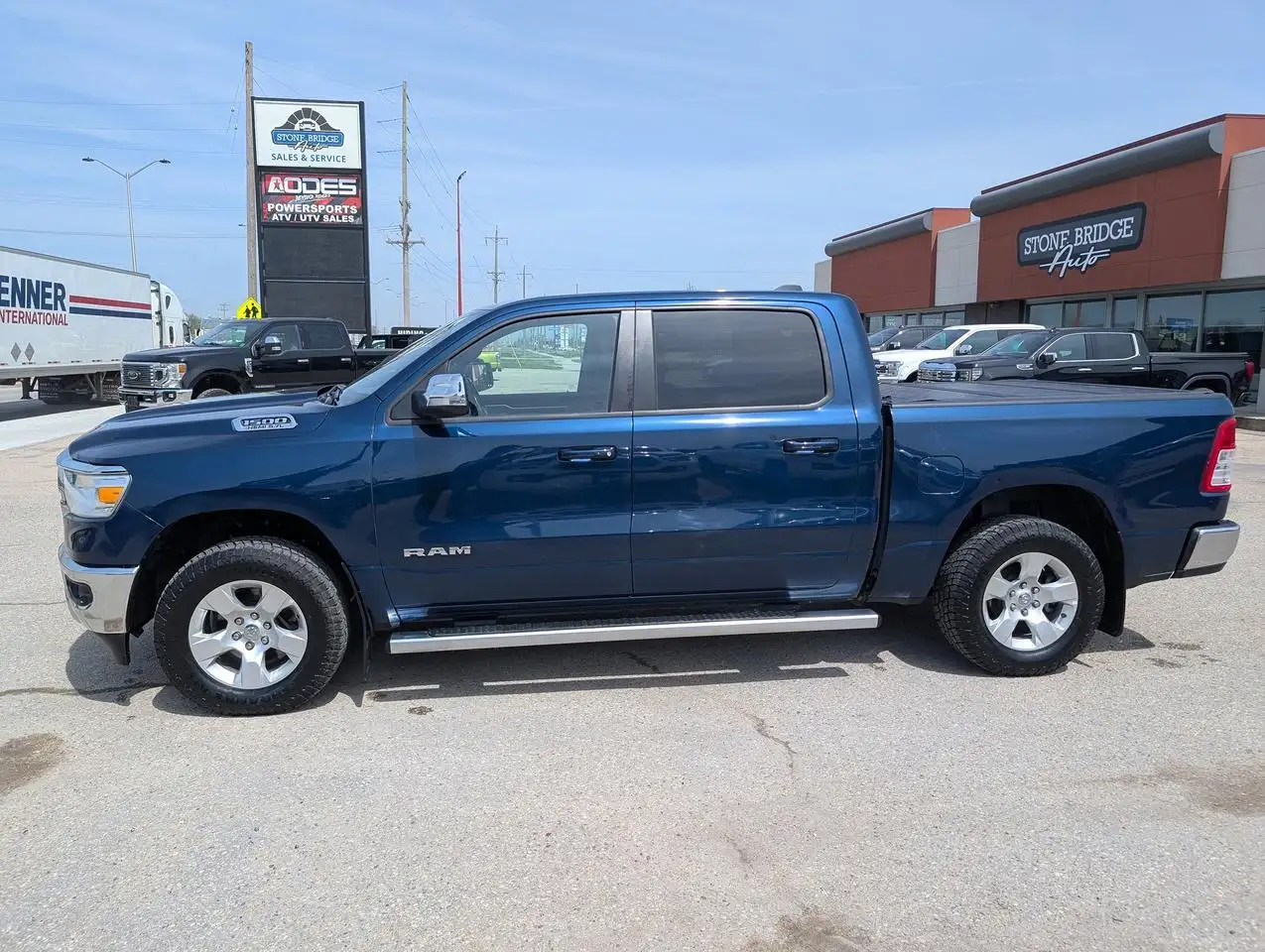 RAM 1500 fotografie RAM 1500