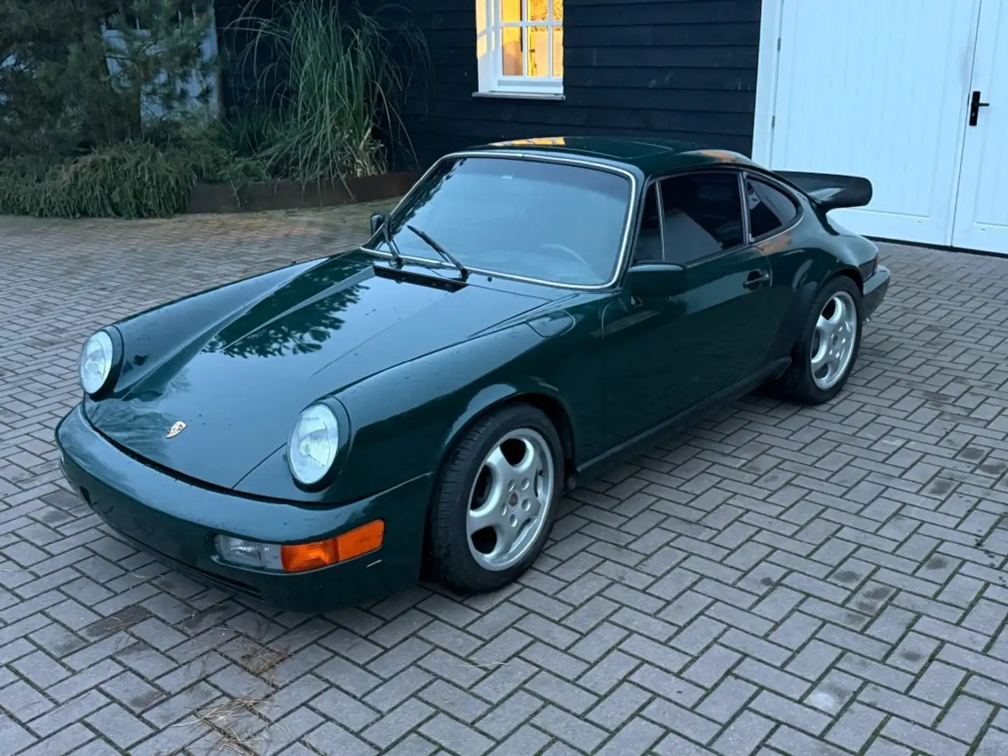 Porsche 911 3.0 SC 964 Look Groen - 1