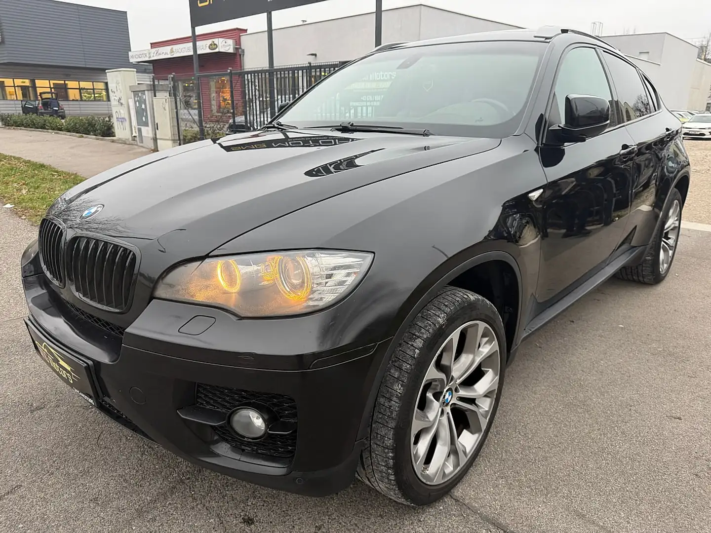 BMW X6 xDrive30d Aut.  !!! VIGNETTE,VOLLTANK UND ANMEL... Schwarz - 2
