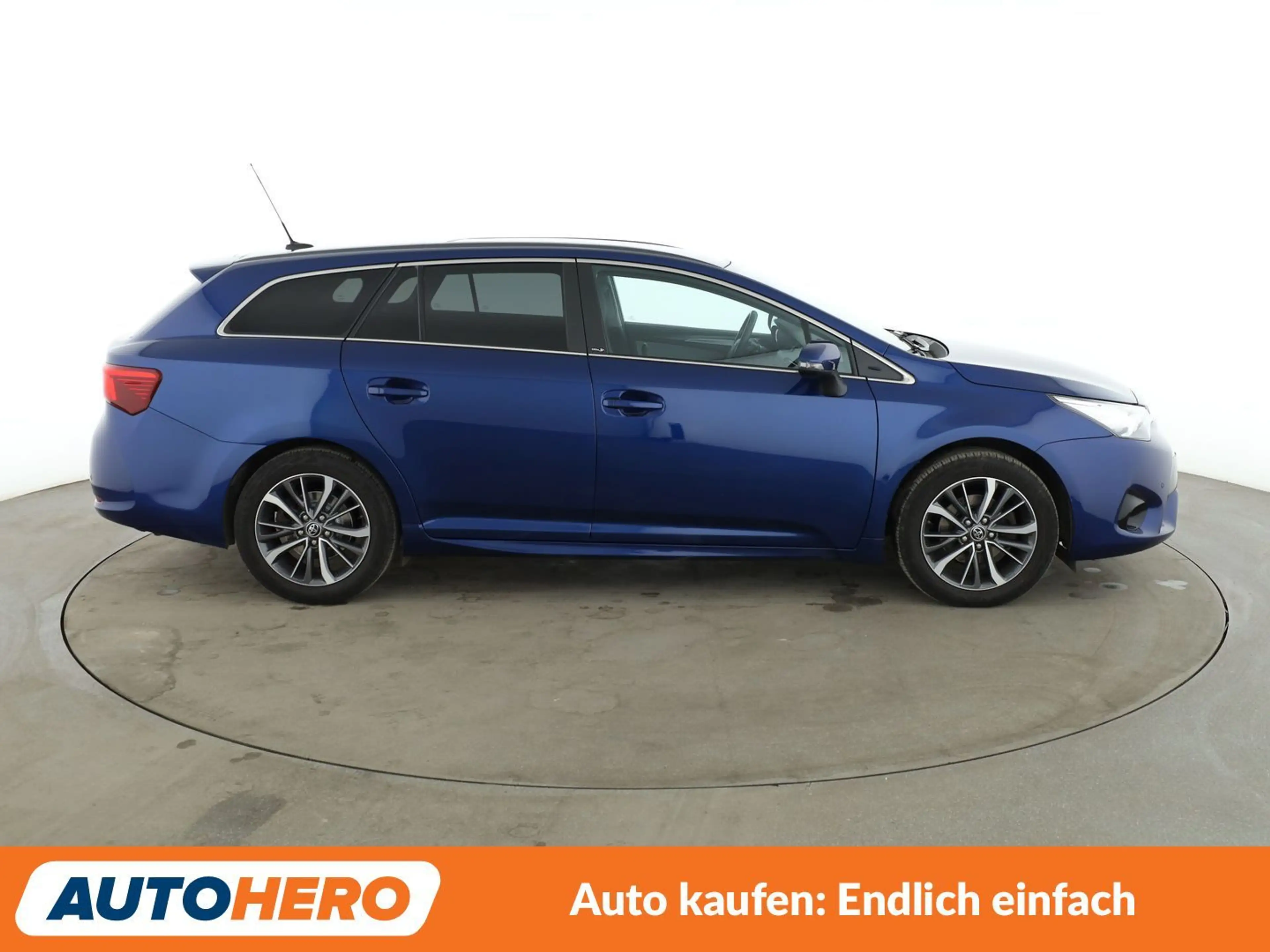 Toyota Avensis 1.8 Edition-S+ Aut.*NAVI*LED*CAM*SPUR*PDC*SHZ* — photo 7