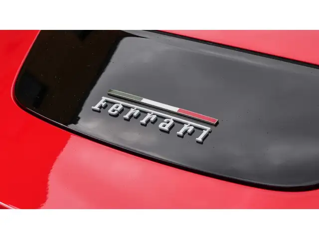 Ferrari Roma view 11