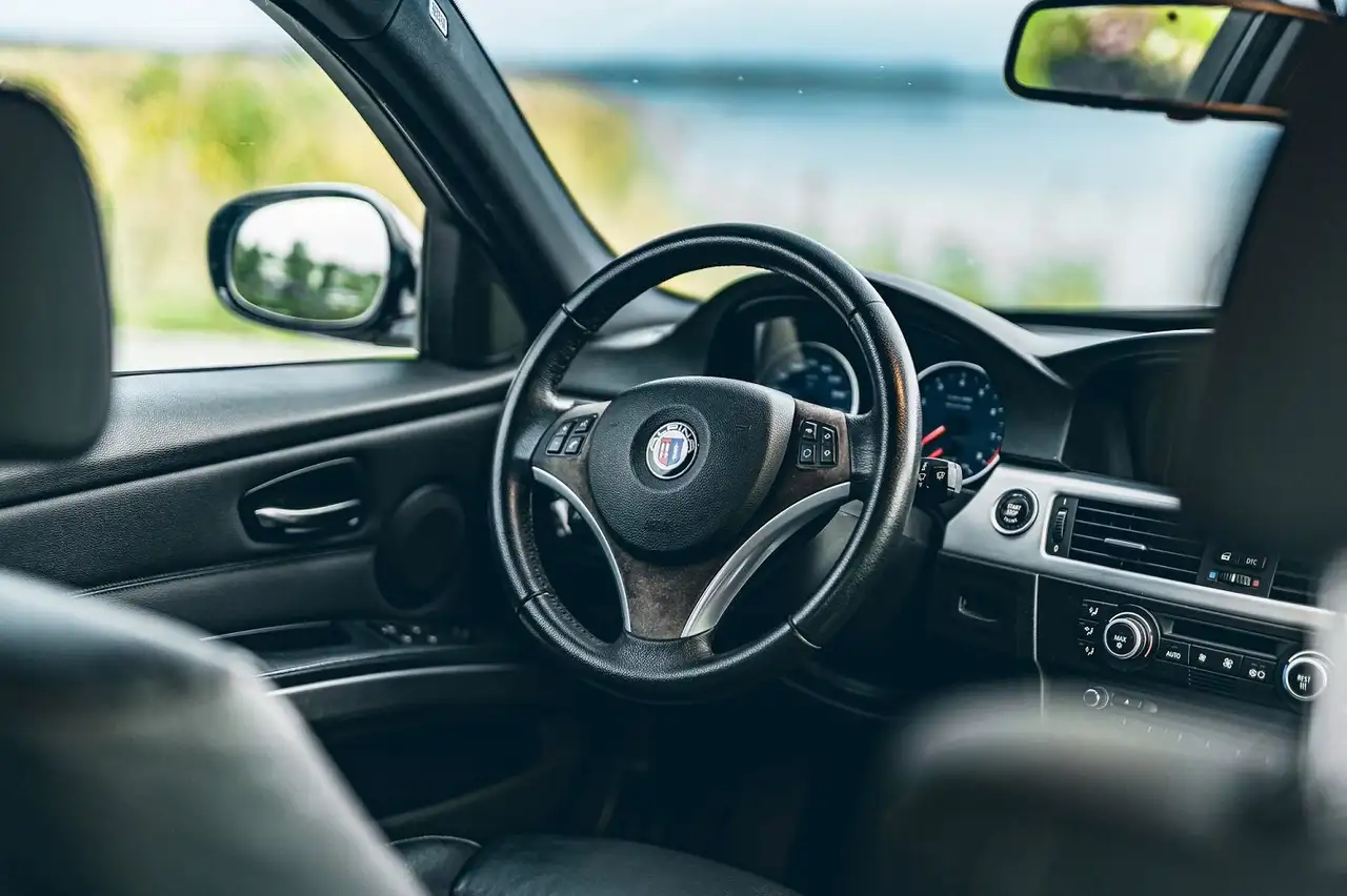 Alpina B3