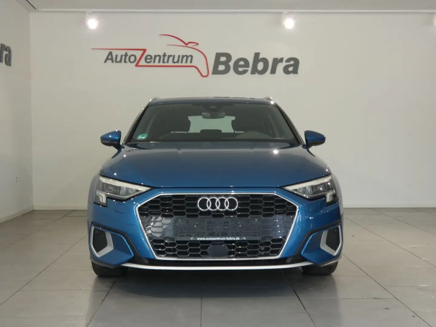 Audi A3 Sportback 40 TFSI e advanced S tronic LED/Nav Blue - 2