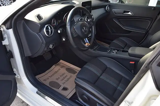 Mercedes-Benz Cla view 4