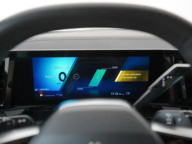 Renault Austral view 8