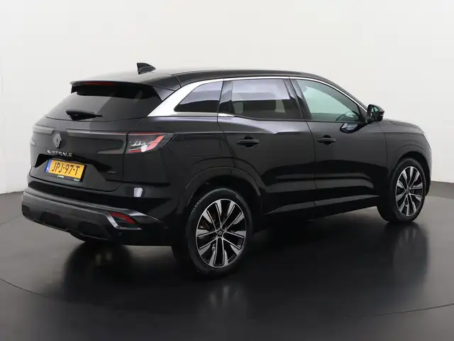 Renault Austral view 4