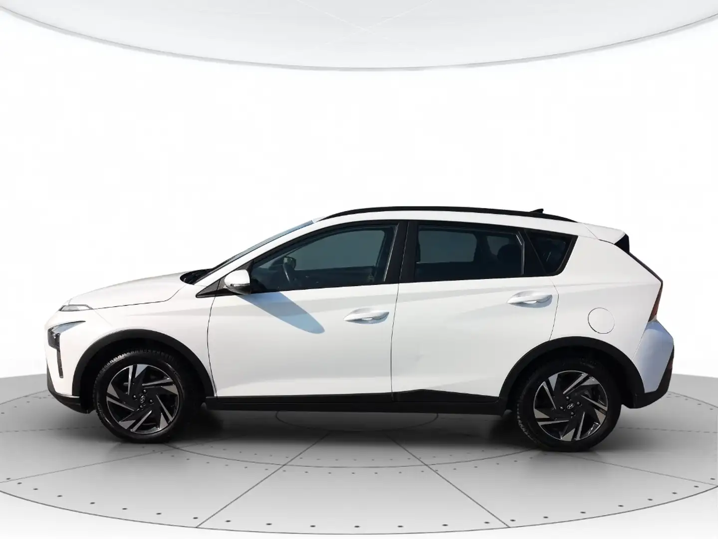 Hyundai BAYON 1.2 Gpl Xline Blanco - 2