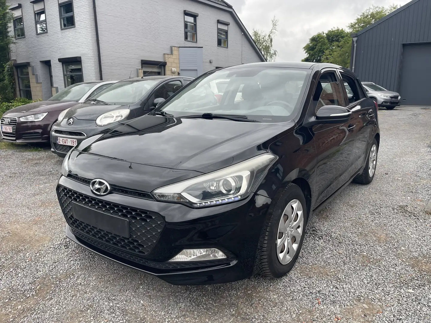 Hyundai i20 1.2i Benzine,Airco,Sensoren,Cruise control,... Noir - 2