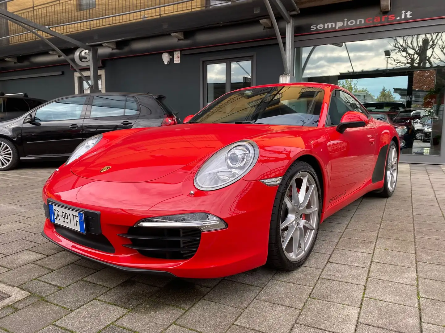 Porsche 991 Carrera S Rosso - 2
