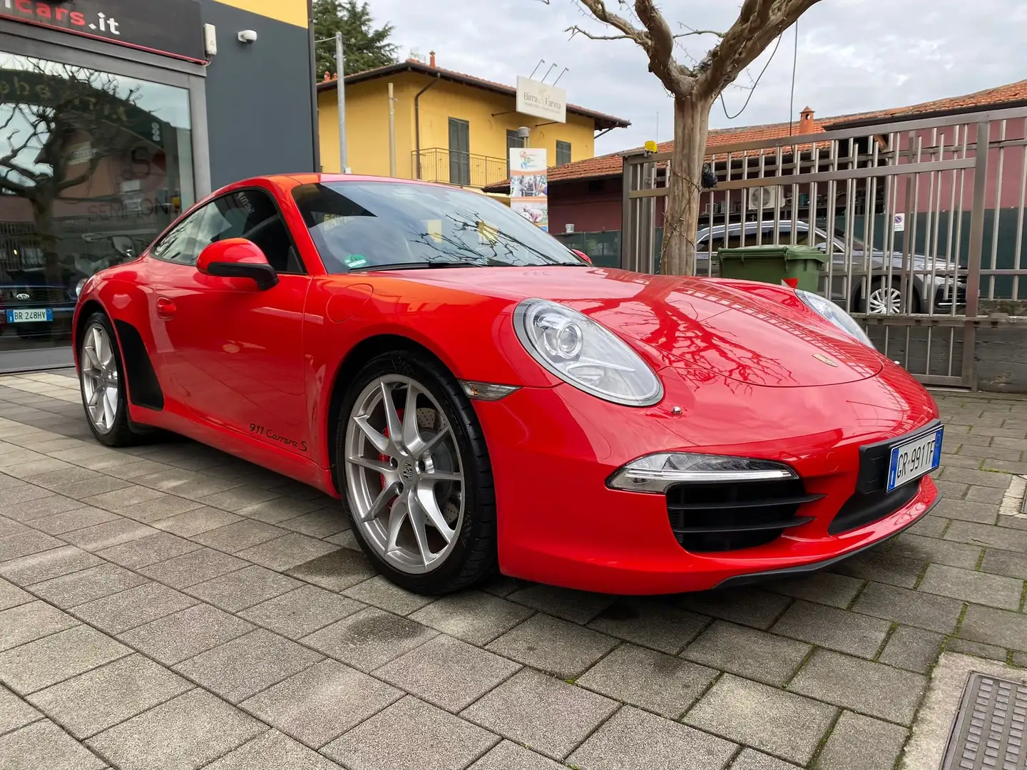Porsche 991 Carrera S Rosso - 1