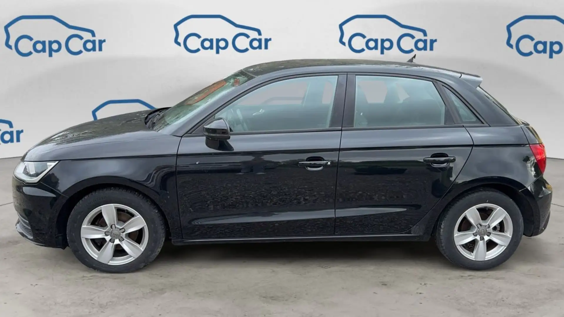 Audi A1 1.4 TDI 90 Ambiente Noir - 2