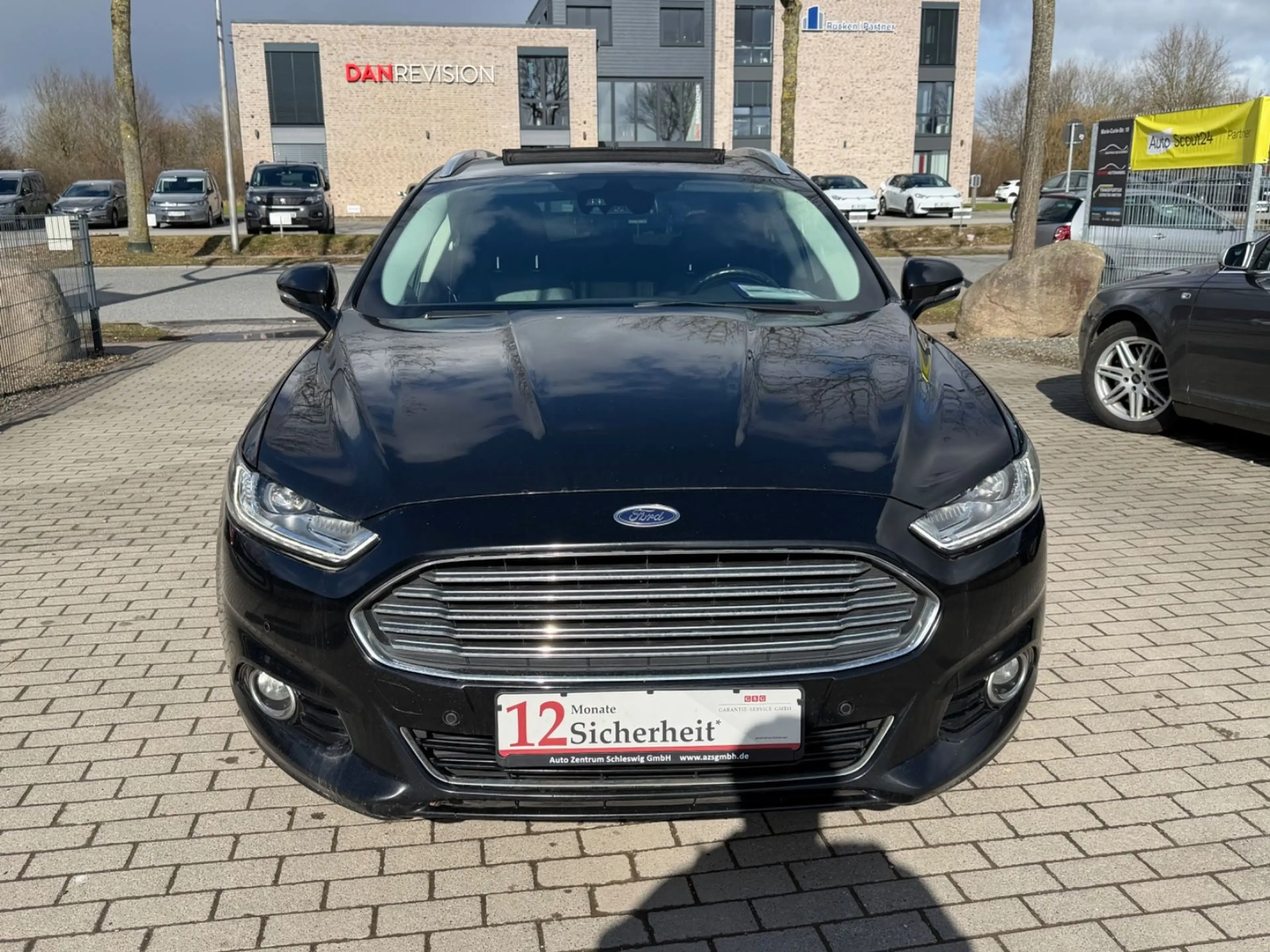 Ford Mondeo 2.0 Turnier Titanium Pano Memory Kamera — photo 2