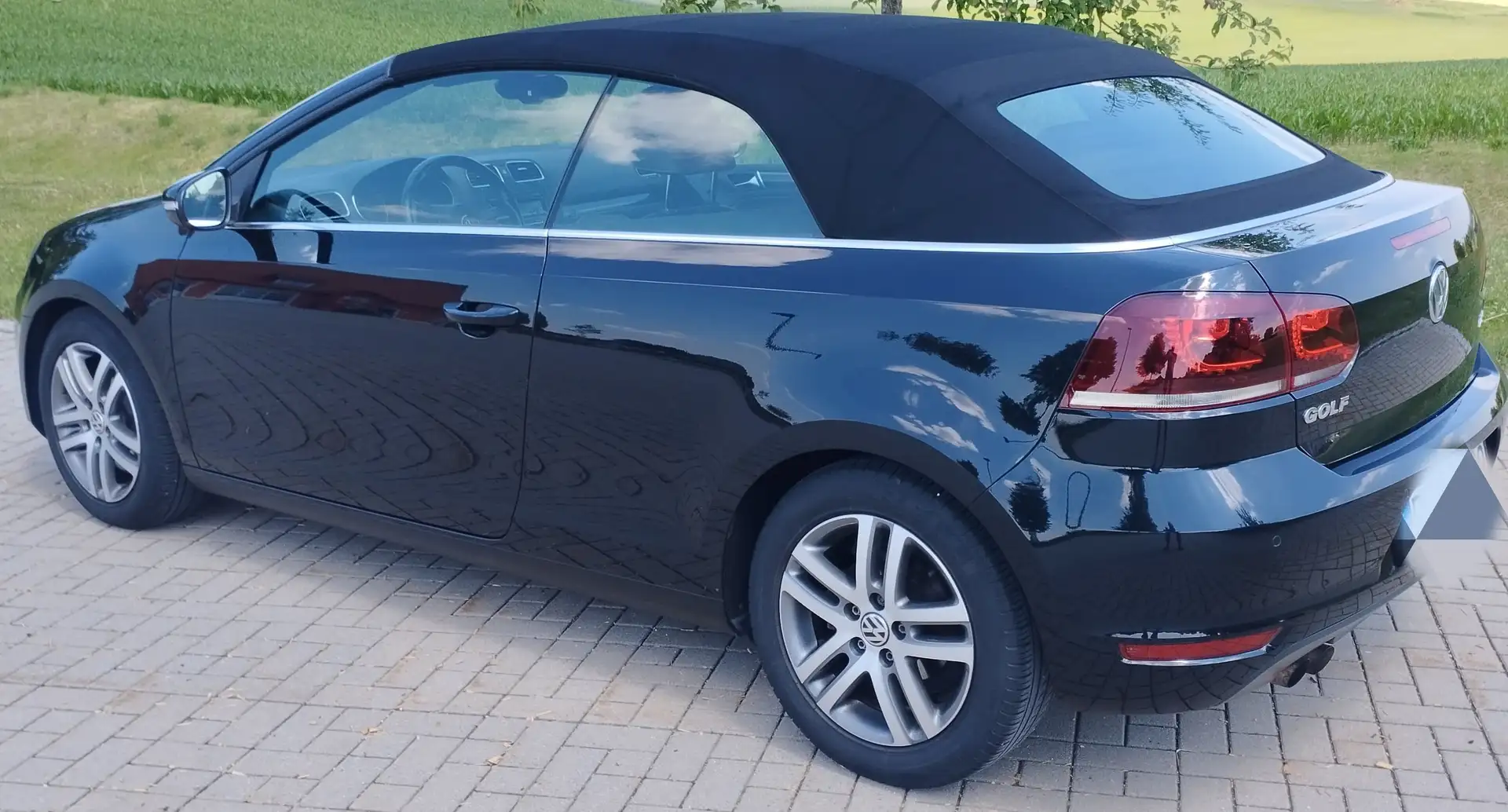 Volkswagen Golf Cabriolet Golf VI Cabrio Cabrio 1.4 TSI Schwarz - 2