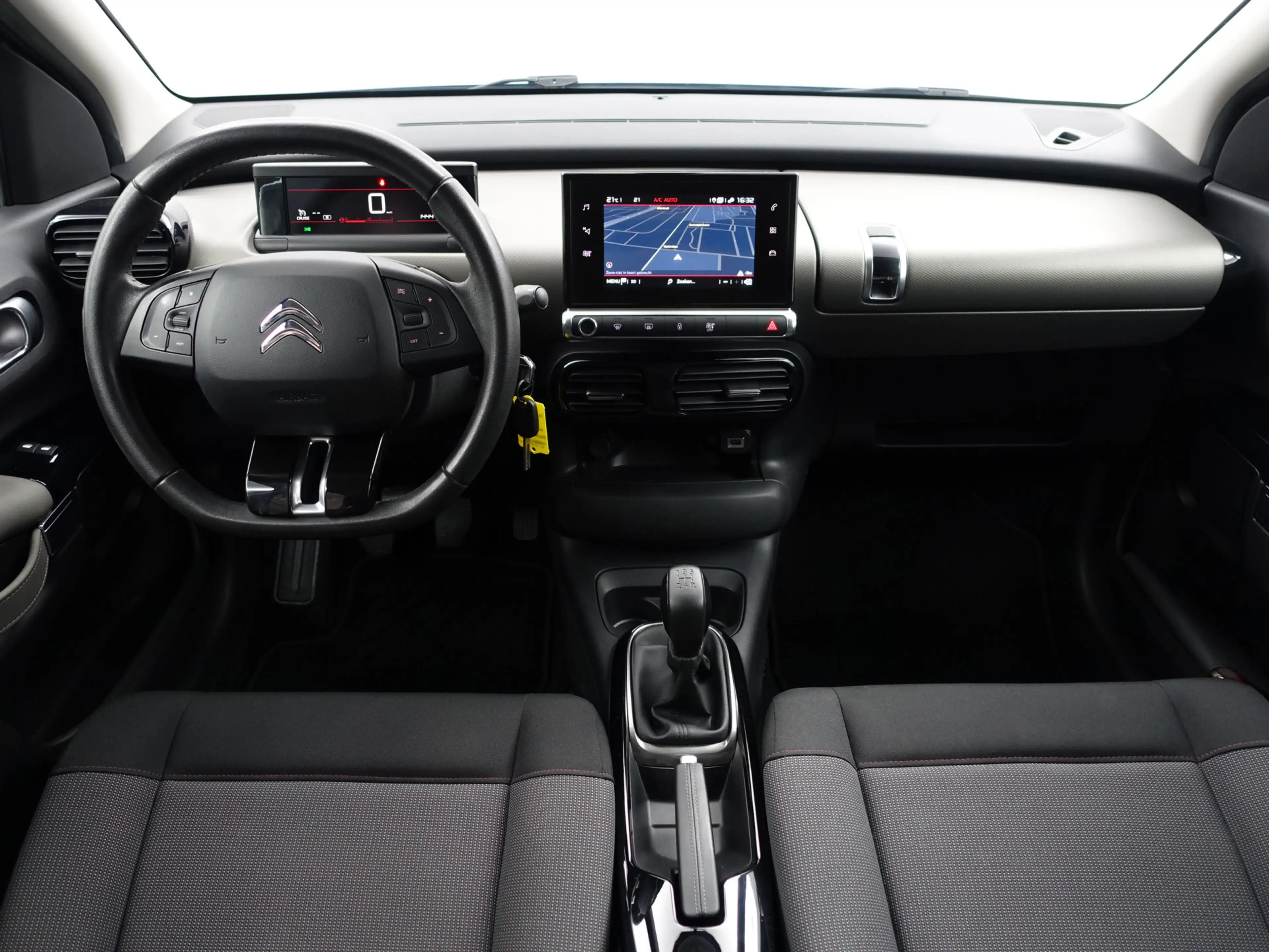 Citroen C4 Cactus 1.2 PureTech Feel Carplay, Android Auto, Camera, L — photo 7