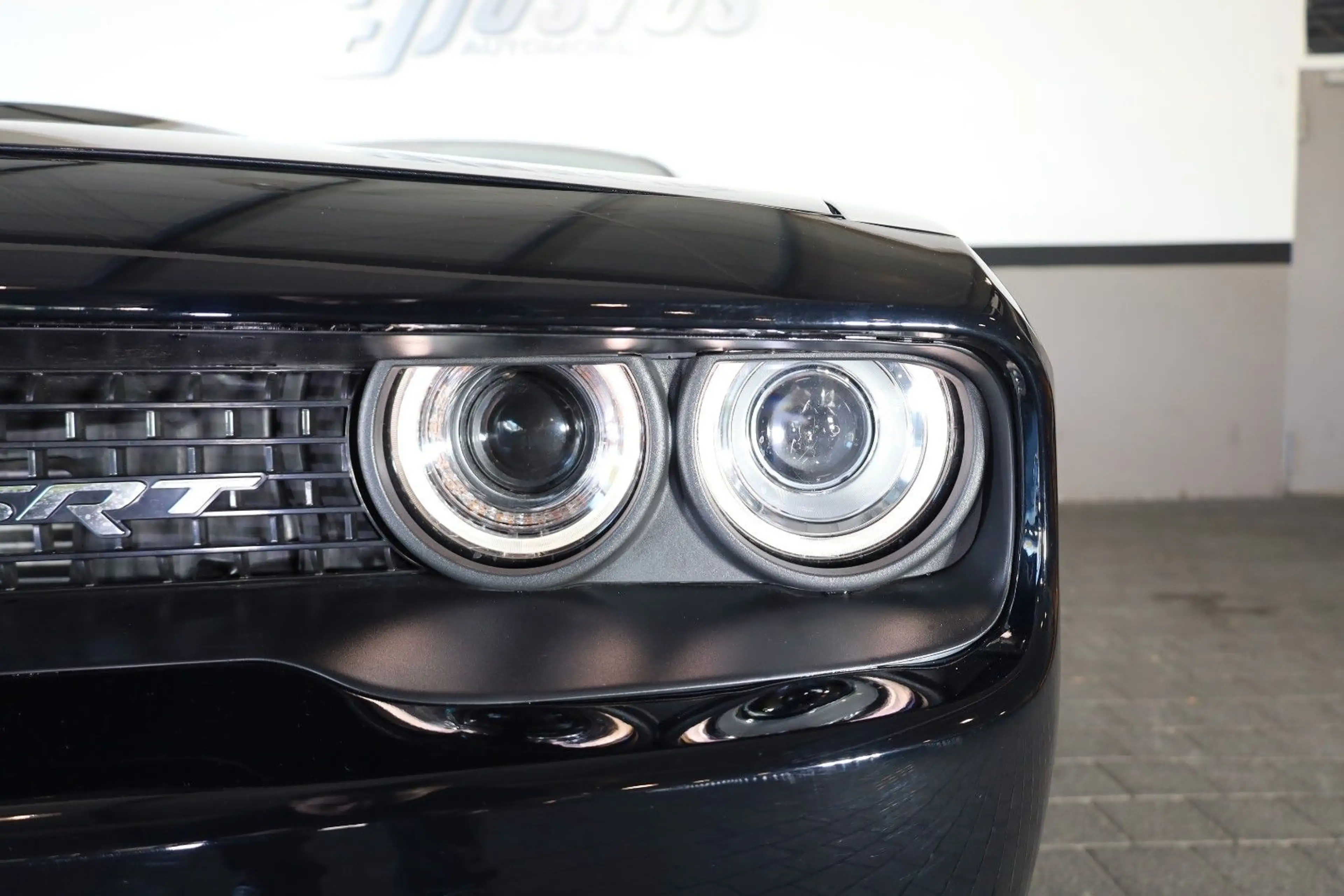 Dodge Challenger 5.7 R/T/KAMERA/TEMP/AMBIE/BTH/MFL/R20 — photo 6