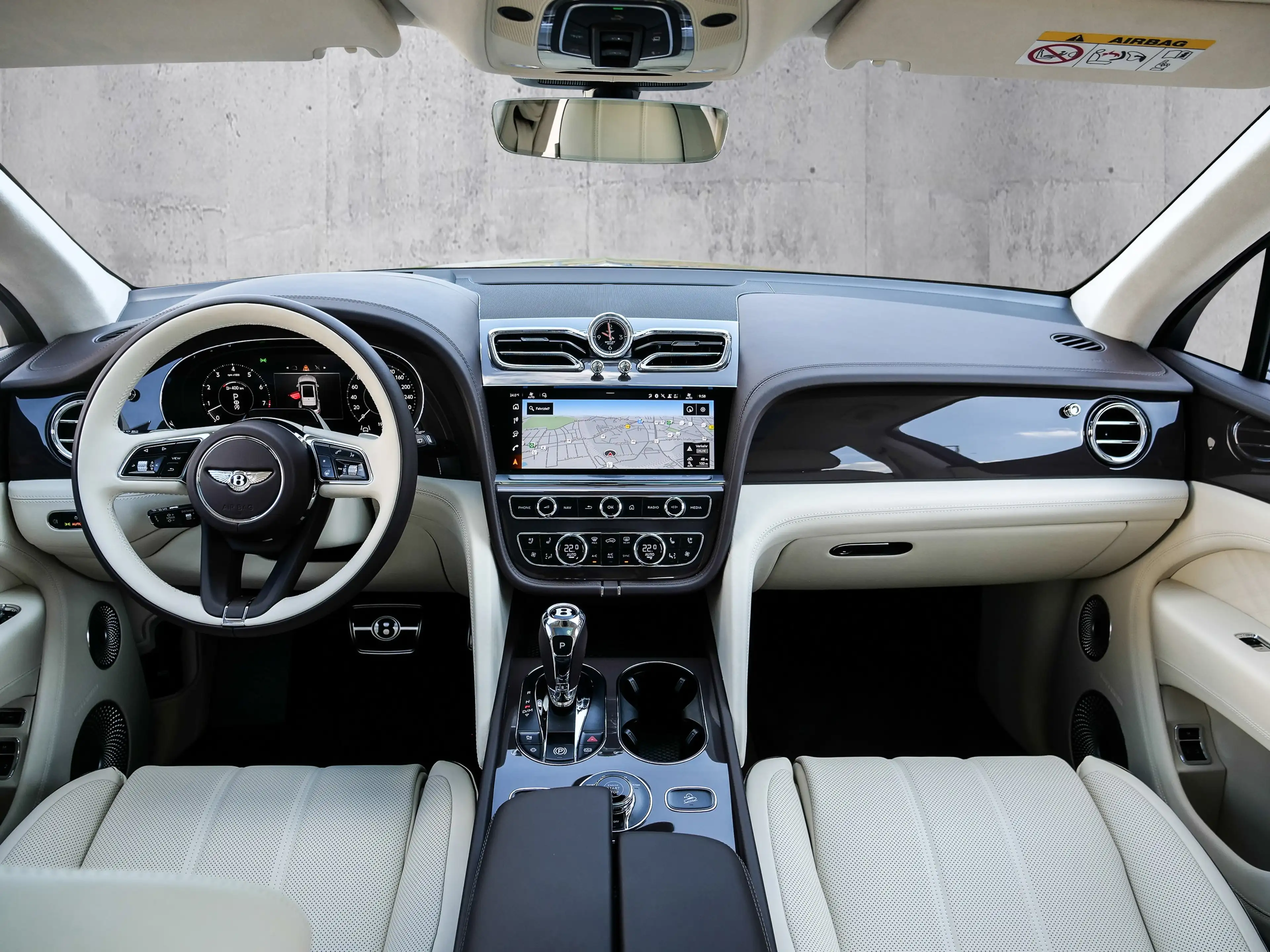 Bentley Bentayga Atelier V8 Bang & Olufsen, Tow Bar — photo 7