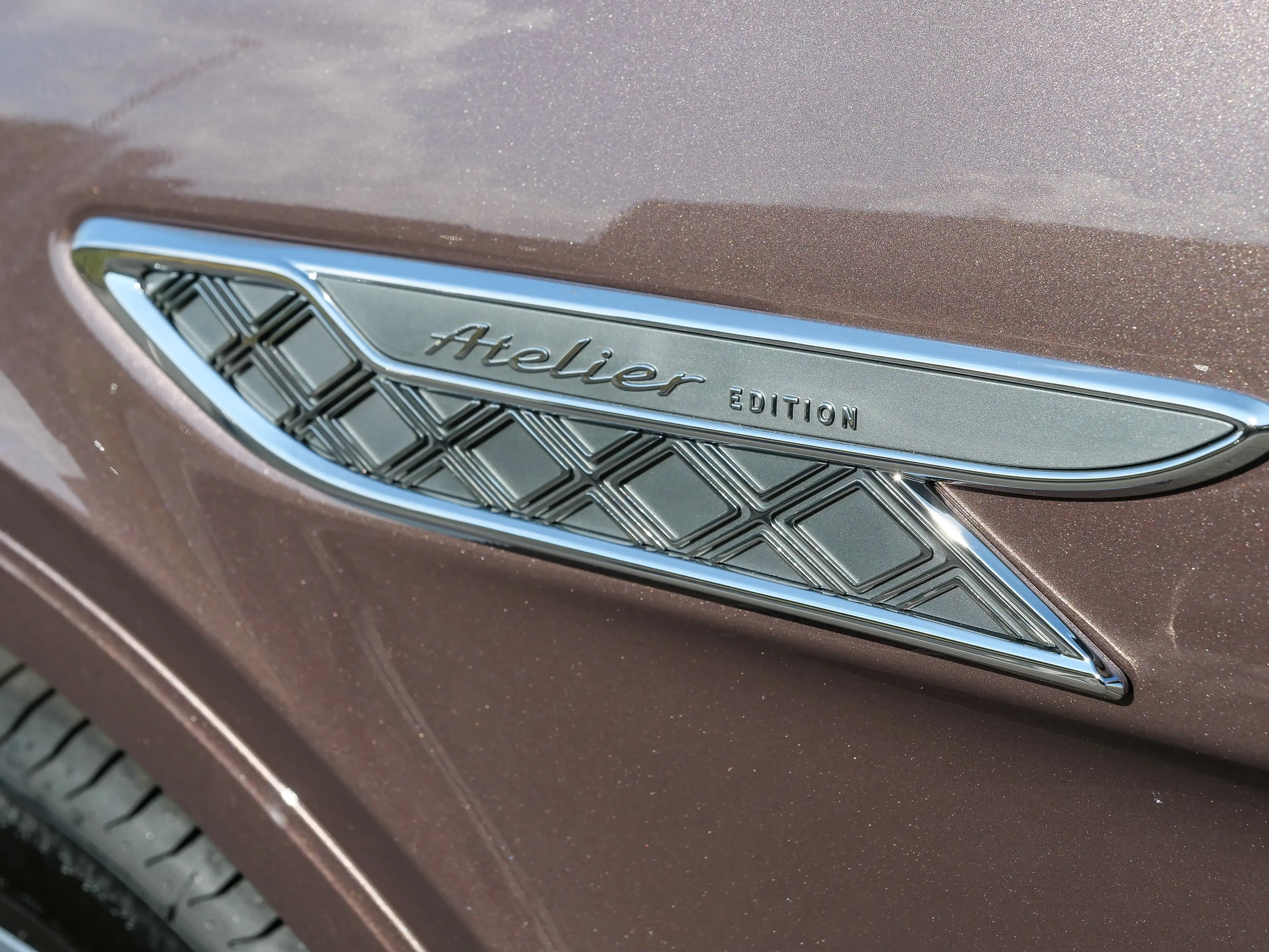 Bentley Bentayga Atelier V8 Bang & Olufsen, Tow Bar — photo 11