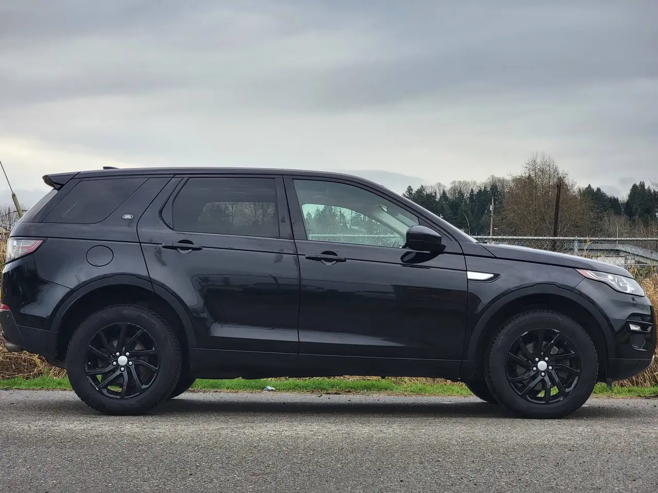 Land Rover Discovery Sport снимка Land Rover Discovery Sport
