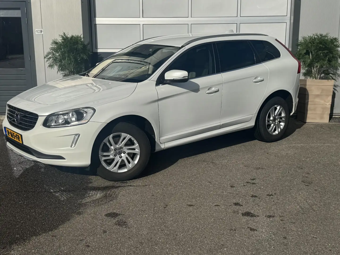 Volvo XC60 2.0 T5 FWD Ocean Race /GARANTIE / CRUISE /APK / AI Blanc - 2
