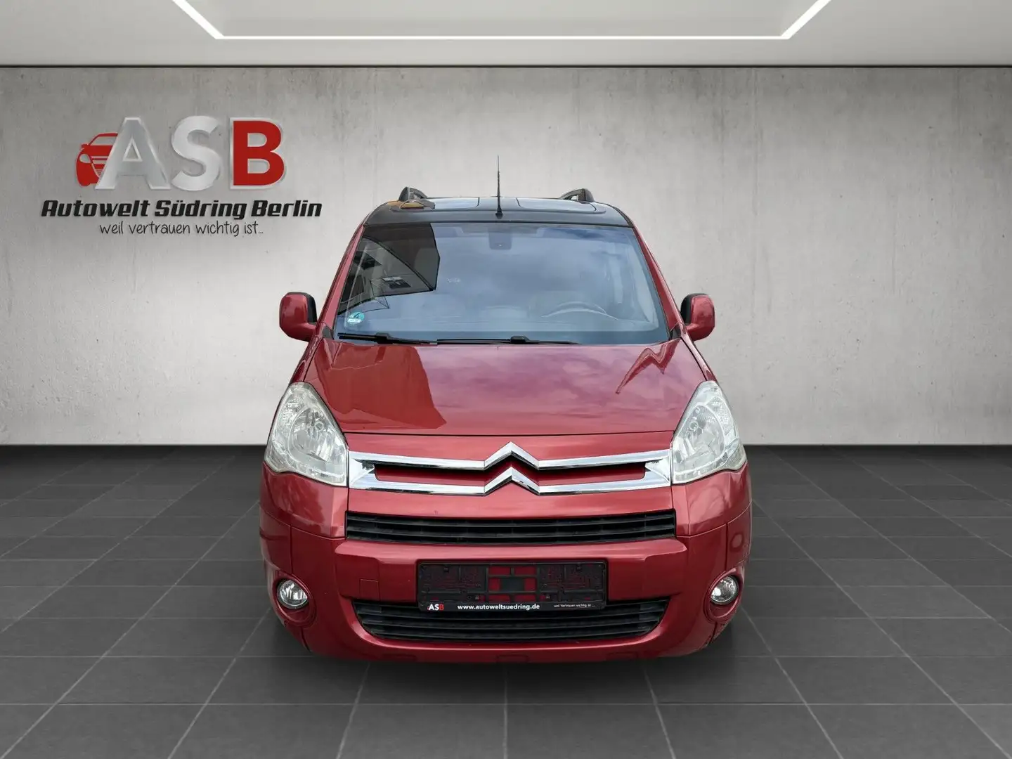 Citroen Berlingo Kombi Multispace Exclusive Pano*Klimaau Rot - 2