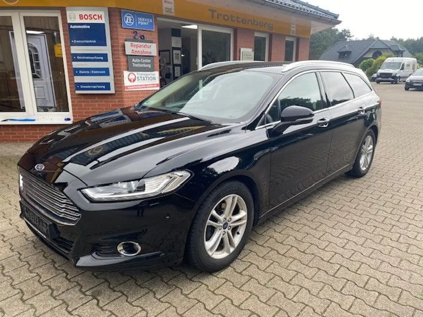 Ford Mondeo Turnier Titanium Noir - 1