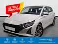 Hyundai i20 FL 1.0 T-GDi 66,2 kW (90 CV) MT6 2WD Smart MY26 Gris - thumbnail 1
