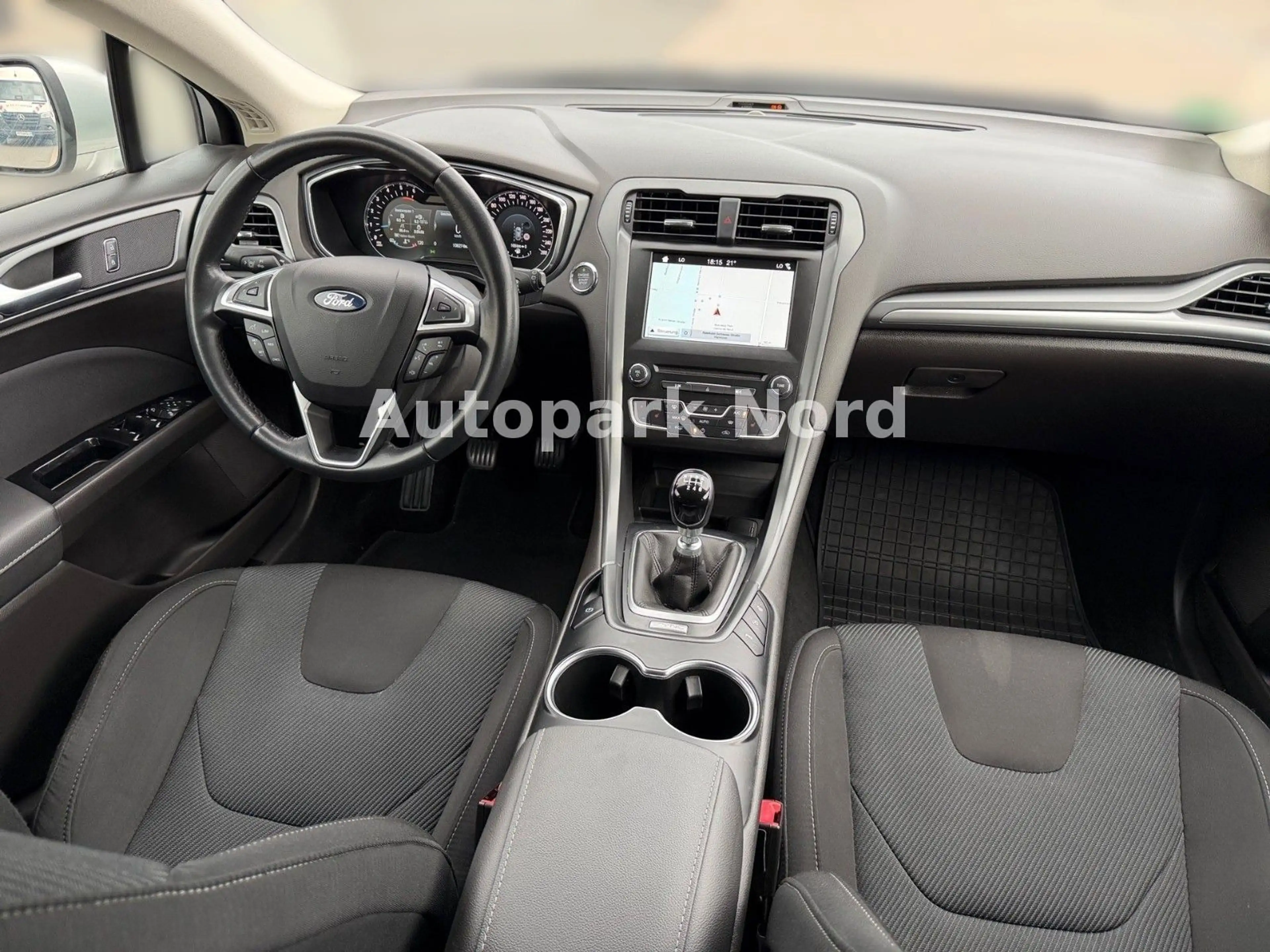 Ford Mondeo 2.0 TDCi Turnier Titanium/1.HAND/SHZ/TEMP — photo 12