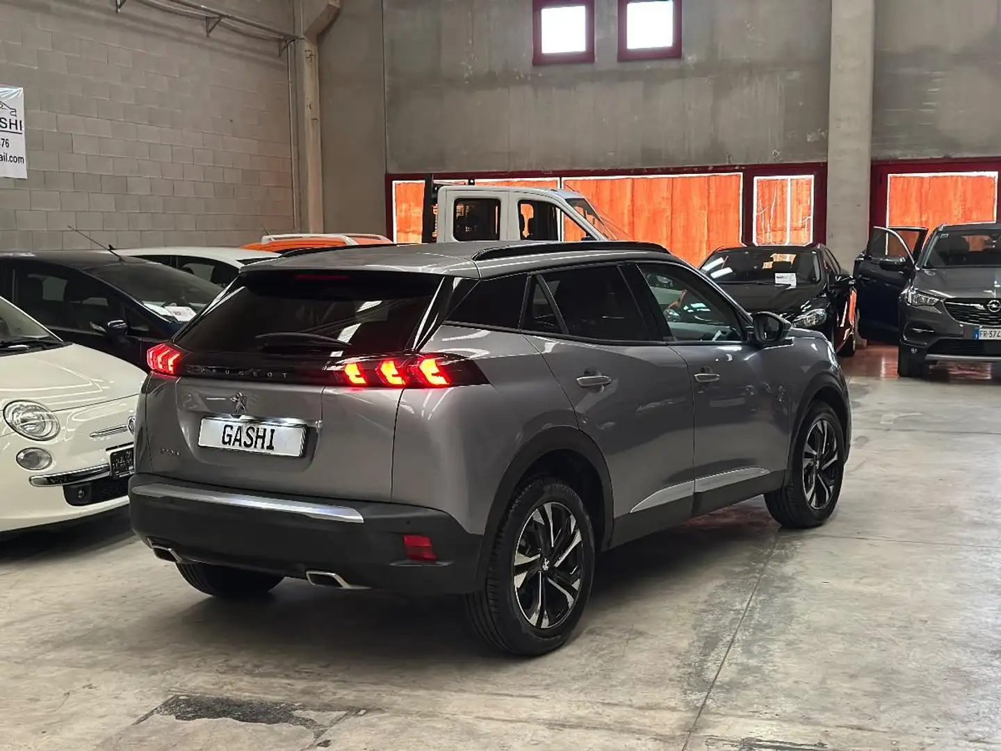 Peugeot 2008 PureTech 130 S&S EAT8 Allure Grigio - 2