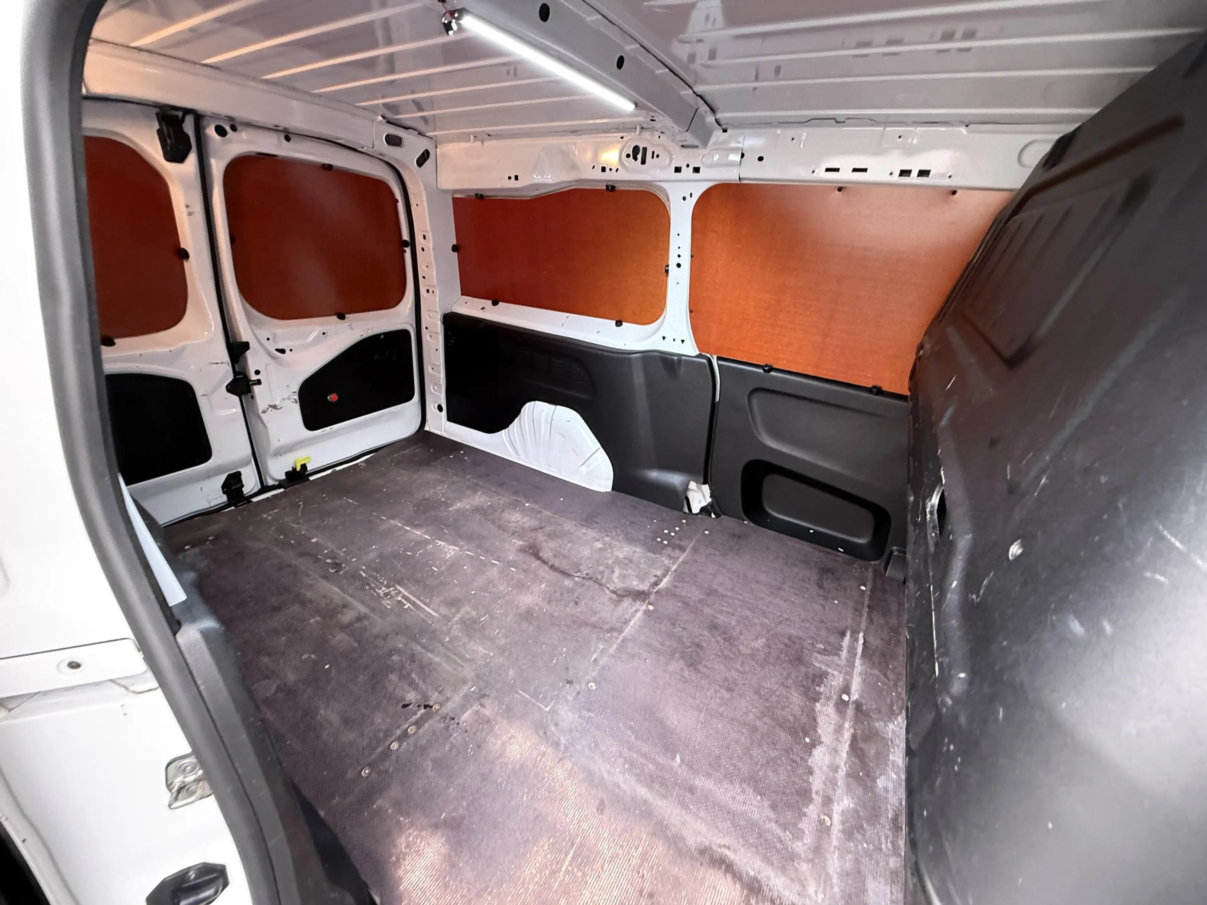 Opel Combo 1.5D L2H1 Edition Full Option Airco, Navi, Cruise — photo 11