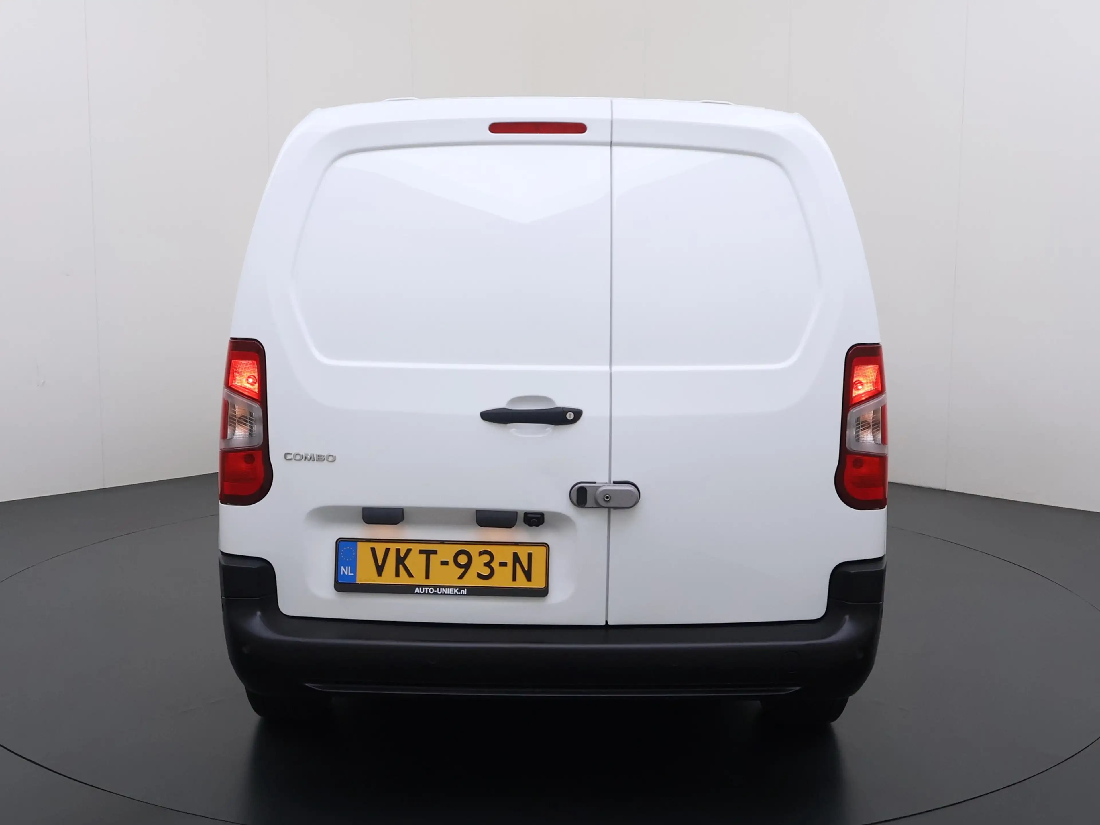 Opel Combo 1.5D L2H1 Edition Full Option Airco, Navi, Cruise — photo 5