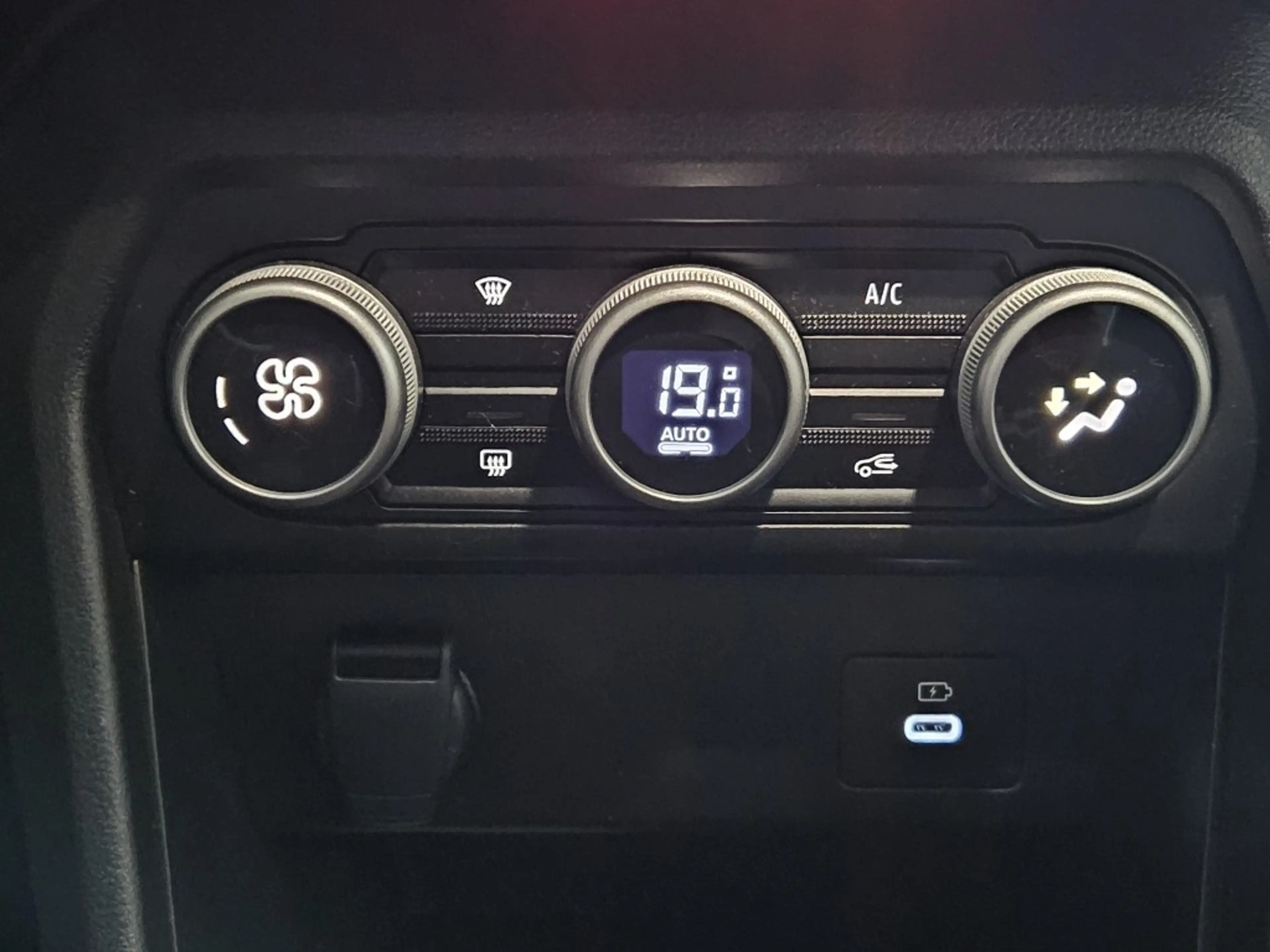 Dacia Sandero Sandero 1.0 TCe Journey bte Auto CAMERA JALU CARPLAY 14600 KM !! — photo 14