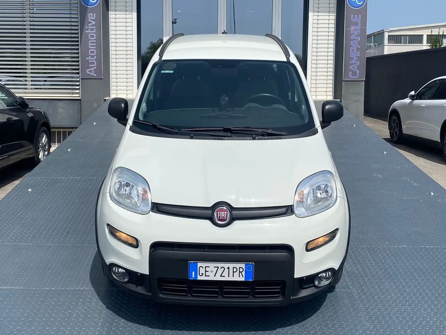 Fiat Panda Panda  0.9 t.air t. natural power City Life 70cv Blanc - 1