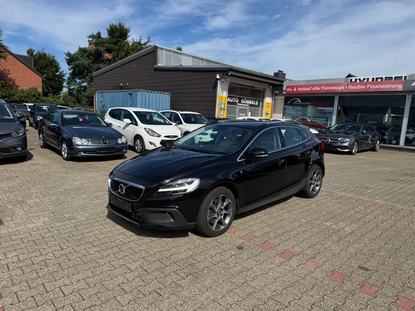 Volvo V40 Cross Country OCEAN RACE NAVI LED LEDER Noir - 1