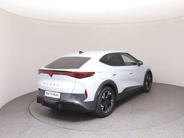 Cupra Tavascan view 4