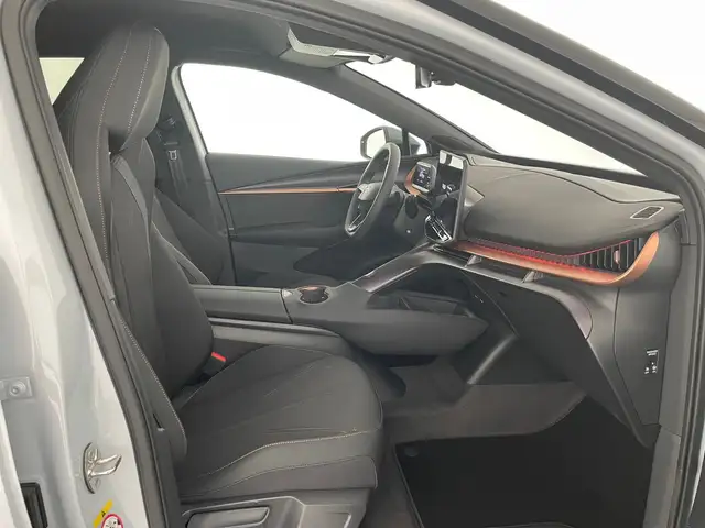 Cupra Tavascan view 10