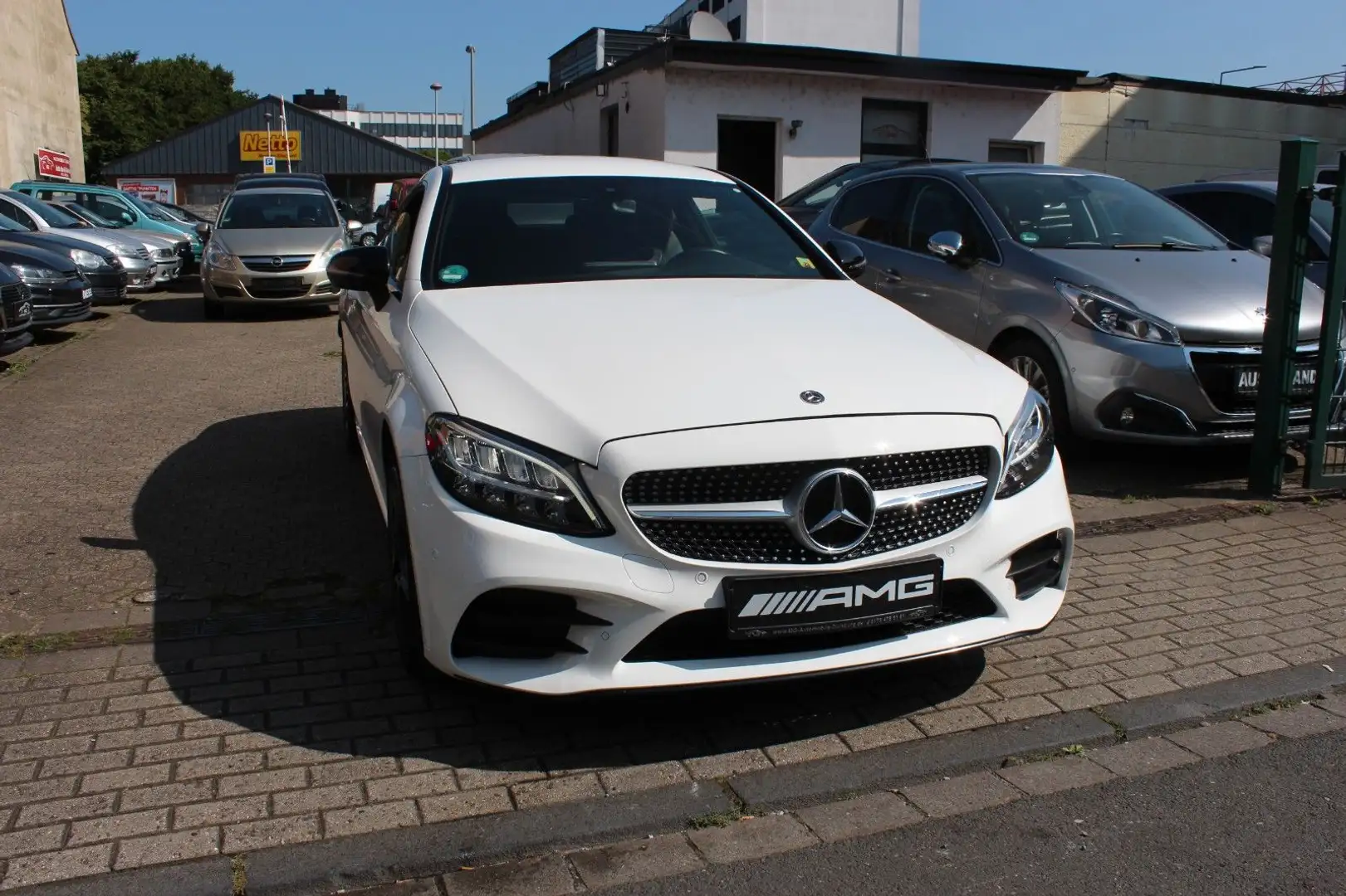 Mercedes-Benz C 180 AMG Coupe/2.HD/Navi/Kamera/Leder/Abstandsw Weiß - 2