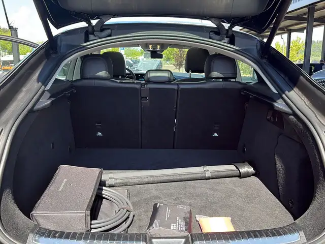 Mercedes-Benz GLE view 29