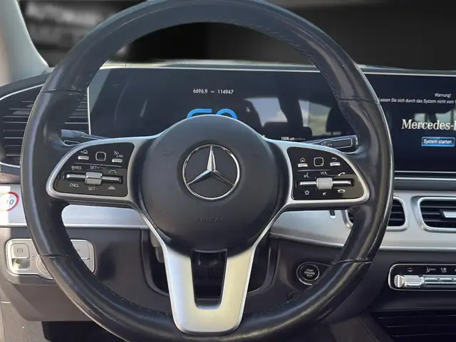 Mercedes-Benz GLE view 17