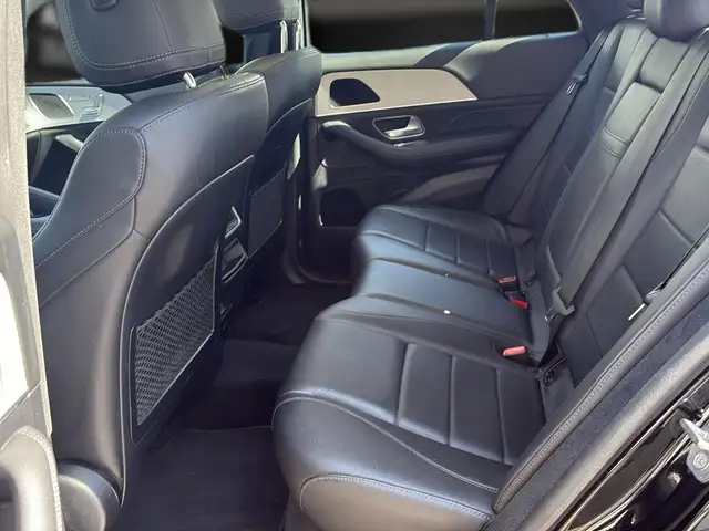 Mercedes-Benz GLE view 24