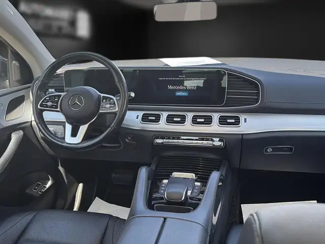 Mercedes-Benz Gle view 15