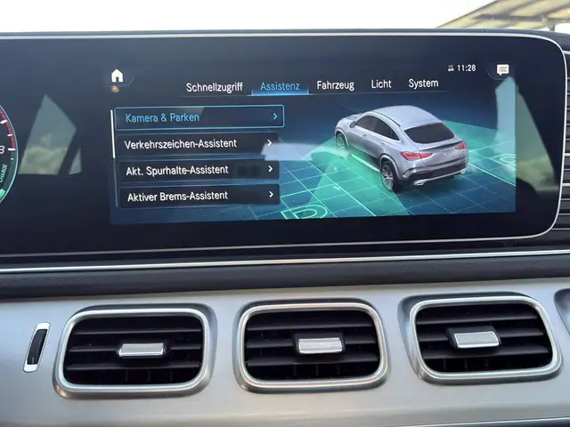 Mercedes-Benz GLE view 21