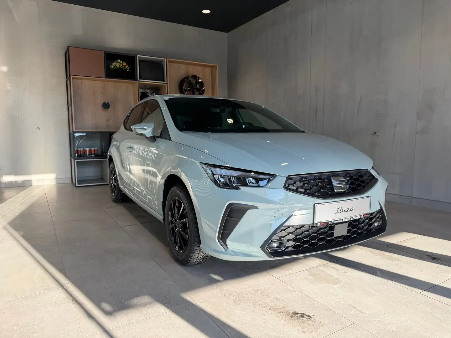 SEAT Ibiza Style Edition 1.0 TSI 95PS Grau - 2