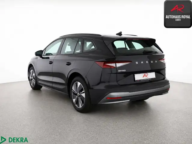 Skoda Enyaq view 3