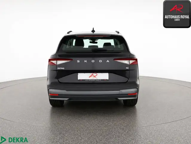 Skoda Enyaq view 4