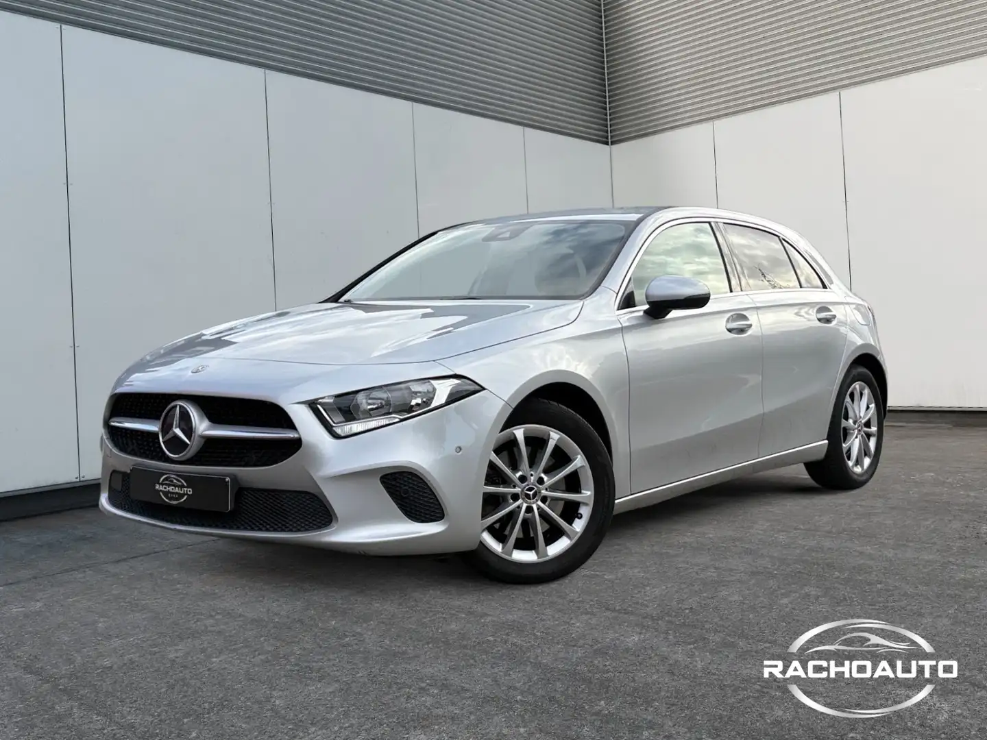 Mercedes-Benz A 220 A 220 / GARANTIE / LEDER / NAVI / AIRCO / LED / Gris - 1