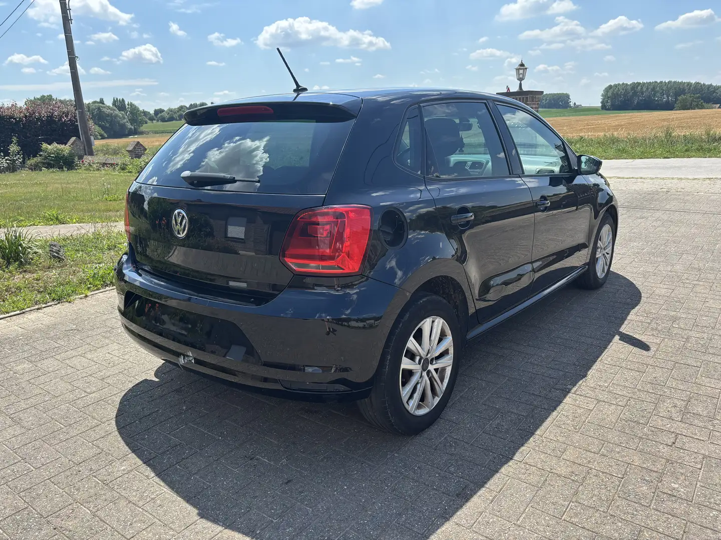 Volkswagen Polo 1.0 75 Trendline - 2