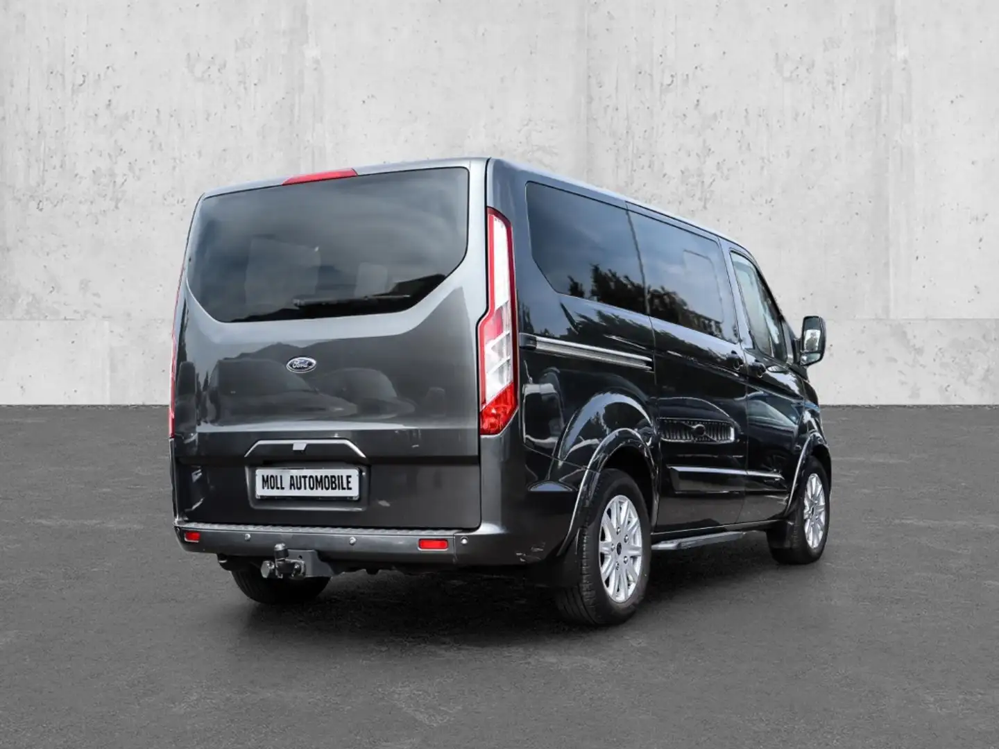 Ford Tourneo Custom 310 L1 Titanium 2.0 TDCi Navi DAB SHZ Spurwechsela Šedá - 2