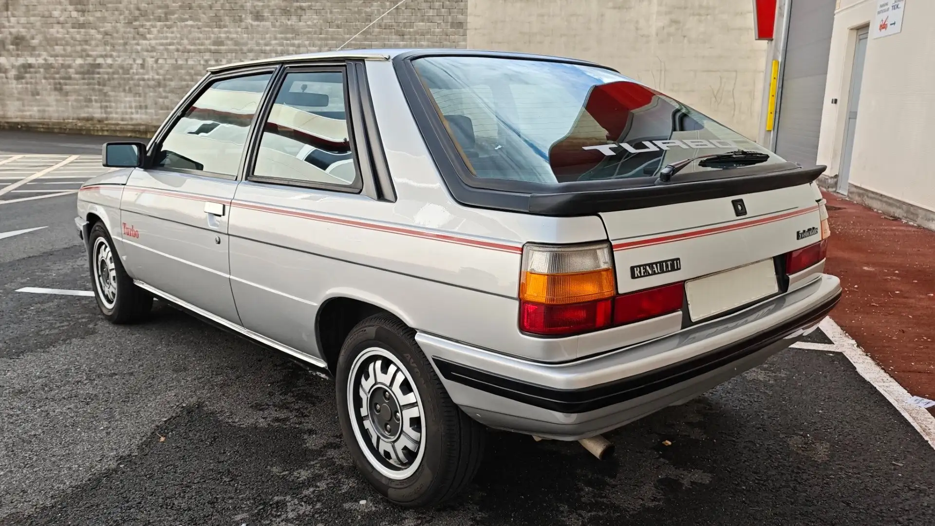 Renault R 11 R11 1.4 Turbo Plateado - 2